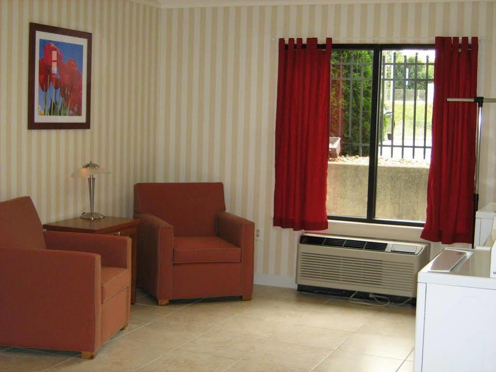 Hotel Clarion Inn&suites Chambersburg